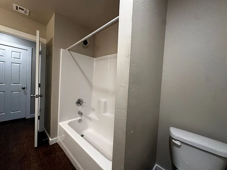 1419 Macalpine St — Photo 32