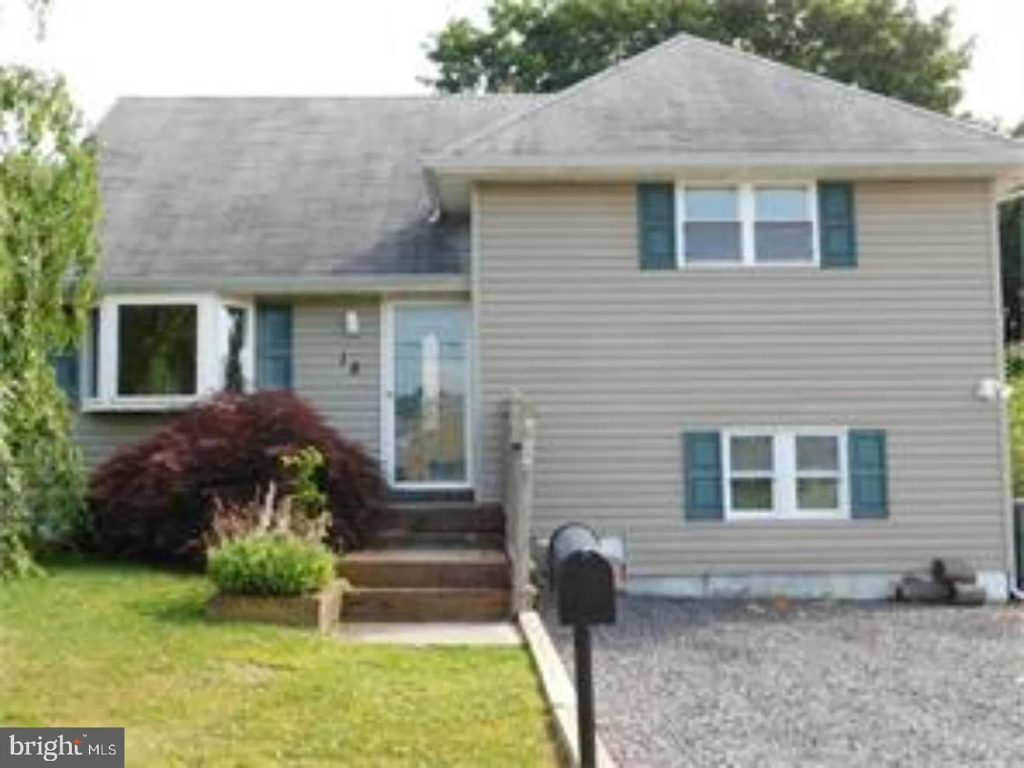 4 bed, 2.0 bath, 1536 sqft, $2,800 — Photo 1