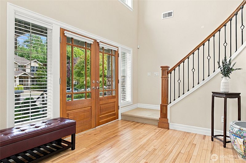 4th image of 4699 Rutherford Circle SW