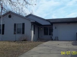 6245 Baldwin Cir, Brighton, MI 48116