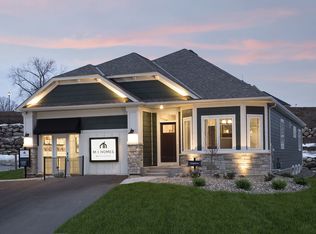 980 Oakwood Rd, Newport, MN 55055