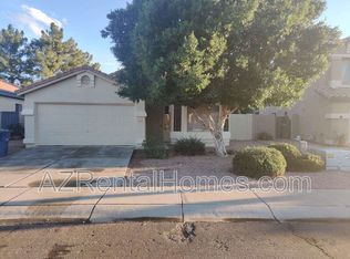 493 E Cantebria Dr, Gilbert, AZ 85296