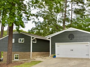 64 Dogwood Ln, Four Oaks, NC 27524