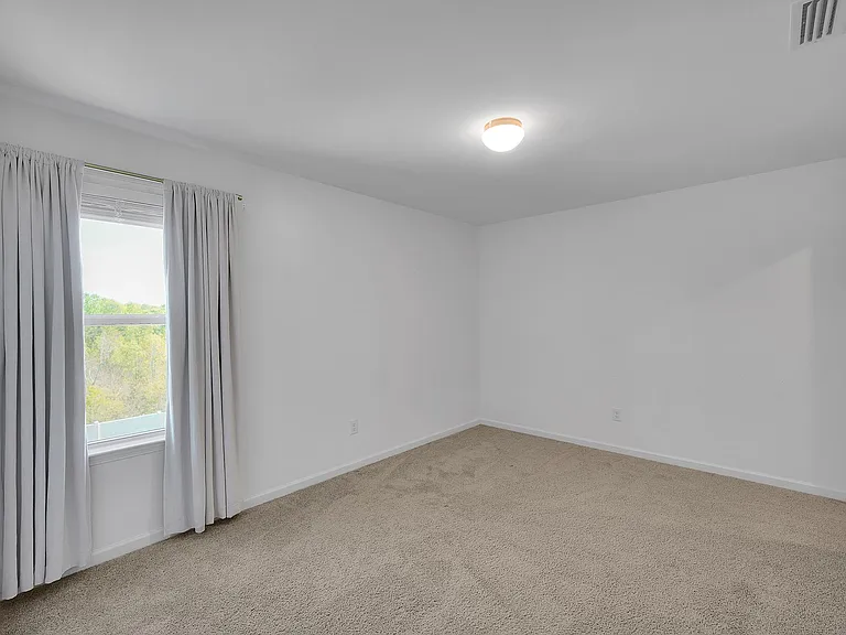 1224 Maxwell Ct — Photo 25