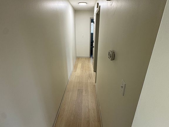 3rd image of 5065 Hardegan St
