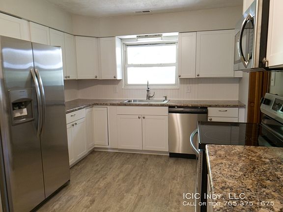 4th image of 5505 Woodside Dr