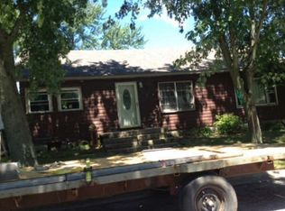 362 Evanston Rd, Kingsford Heights, IN 46346