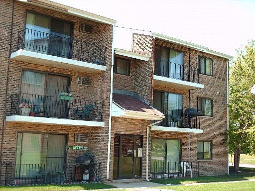 1st image of 7335 W 157th St APT 2A