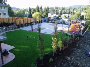 440 SE Darst St, Issaquah, WA 98027