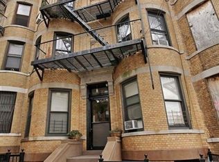 344 14th St APT 2L, Brooklyn, NY 11215