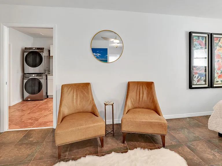 3652 SE 5th Ct — Photo 17
