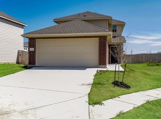 9330 Green Flora St, San Antonio, TX 78211