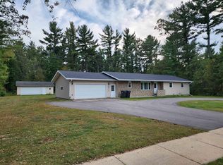 2411 Porter Rd, Plover, WI 54467