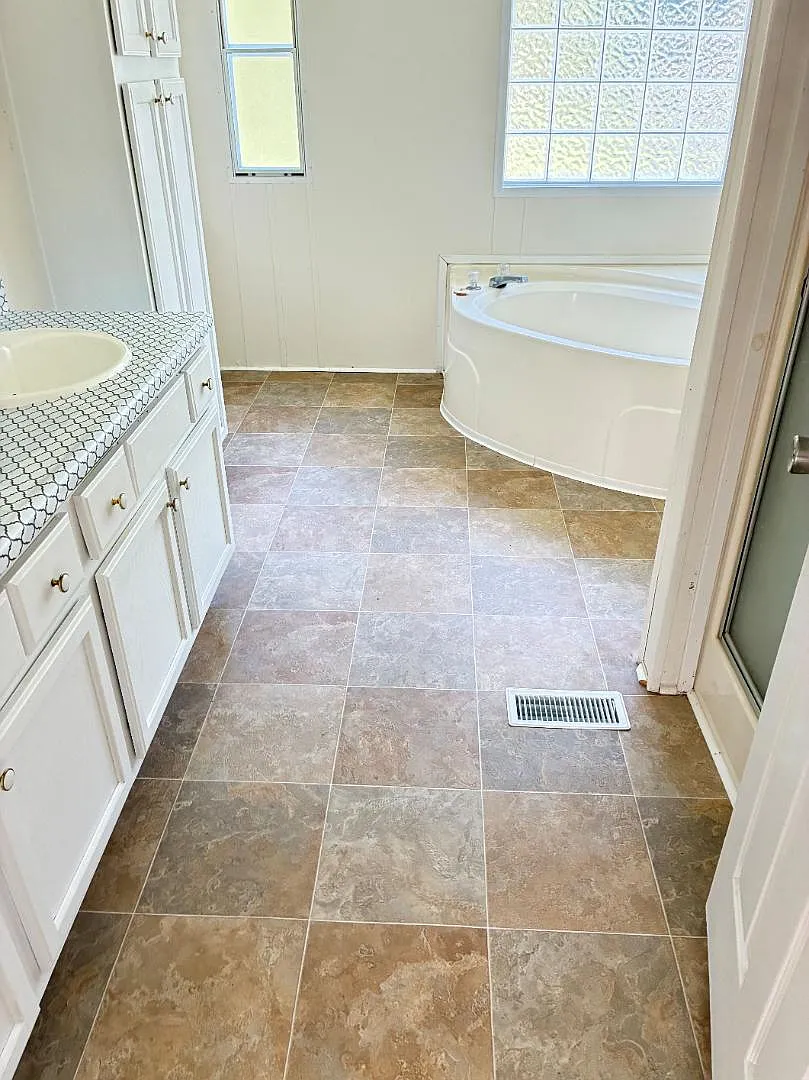 5122 Heaths Glen Road — Photo 4