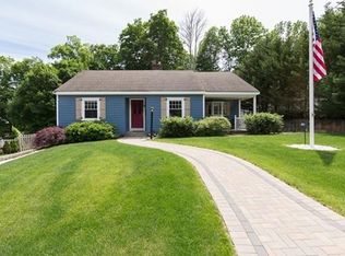 28 Sutherland Rd, North Attleboro, MA 02760