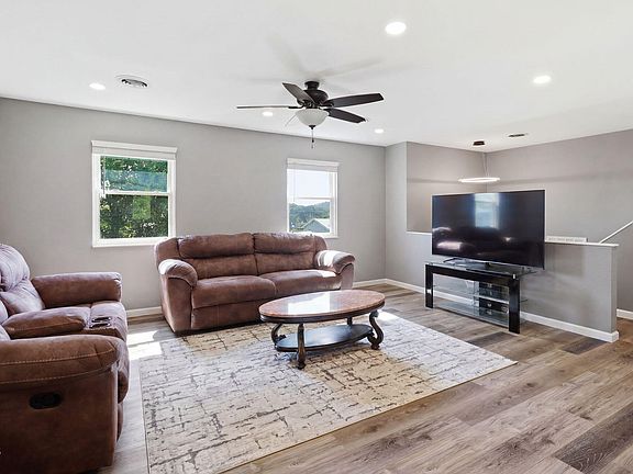 5th image of 287 Guinn Dr