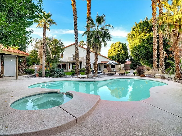 76871 Castle Ct — Photo 2