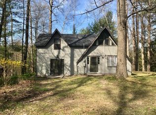 9878 W Marquette Est, Branch, MI 49402