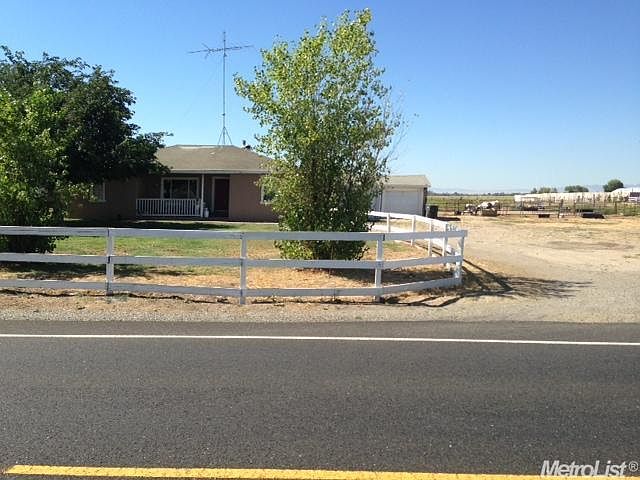 1st image of 23295 W Highway 140