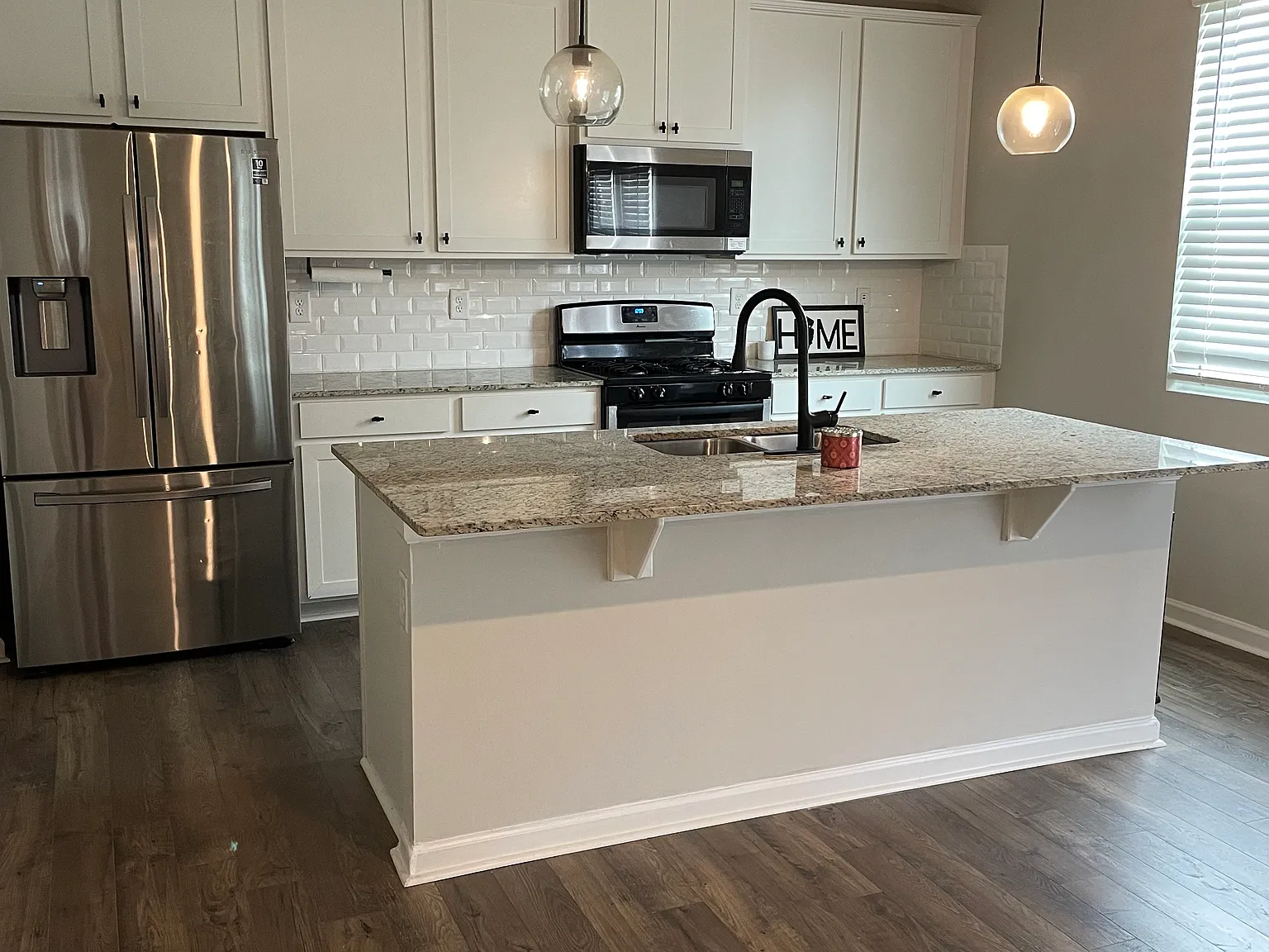4337 Montberry Ln — Photo 2