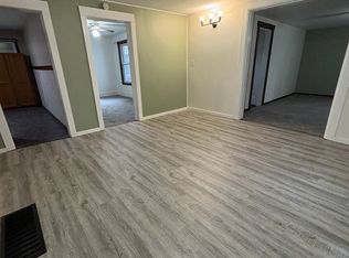 225 Caledonia St, La Crosse, WI 54603