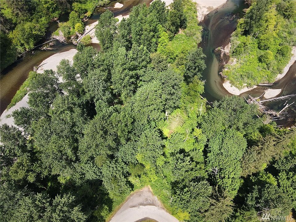 1st image of 9913 416th Ave SE
