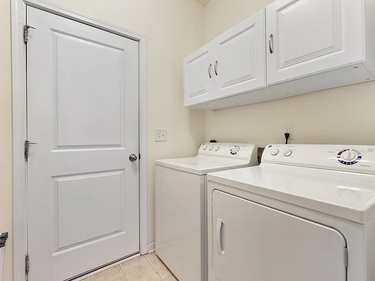 2231 Tanners Mill Dr — Photo 17