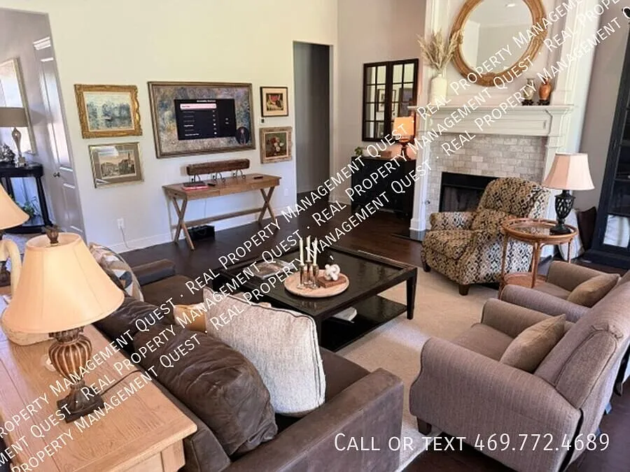 Beautiful home on a large lot — Photo 4