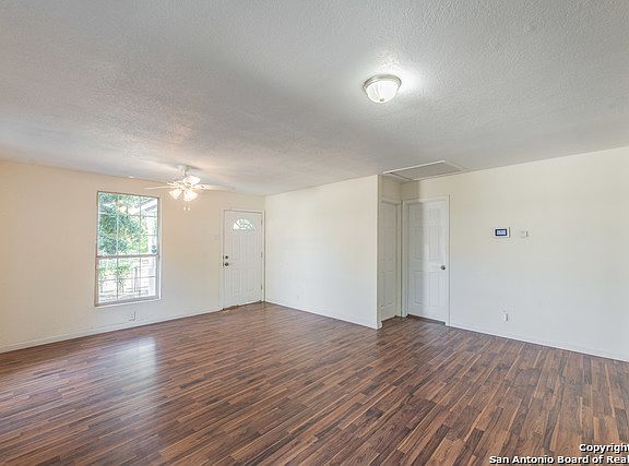 3rd image of 614 Ferris Ave