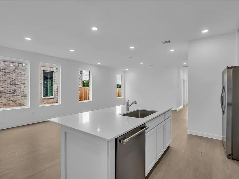 11688 Lazy Oak Creek Dr — Photo 16