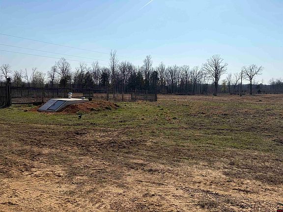 5th image of 128 Brook Grove Trl