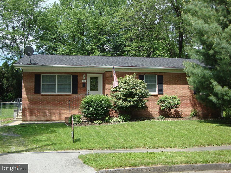 1st image of 23 Montague Cir