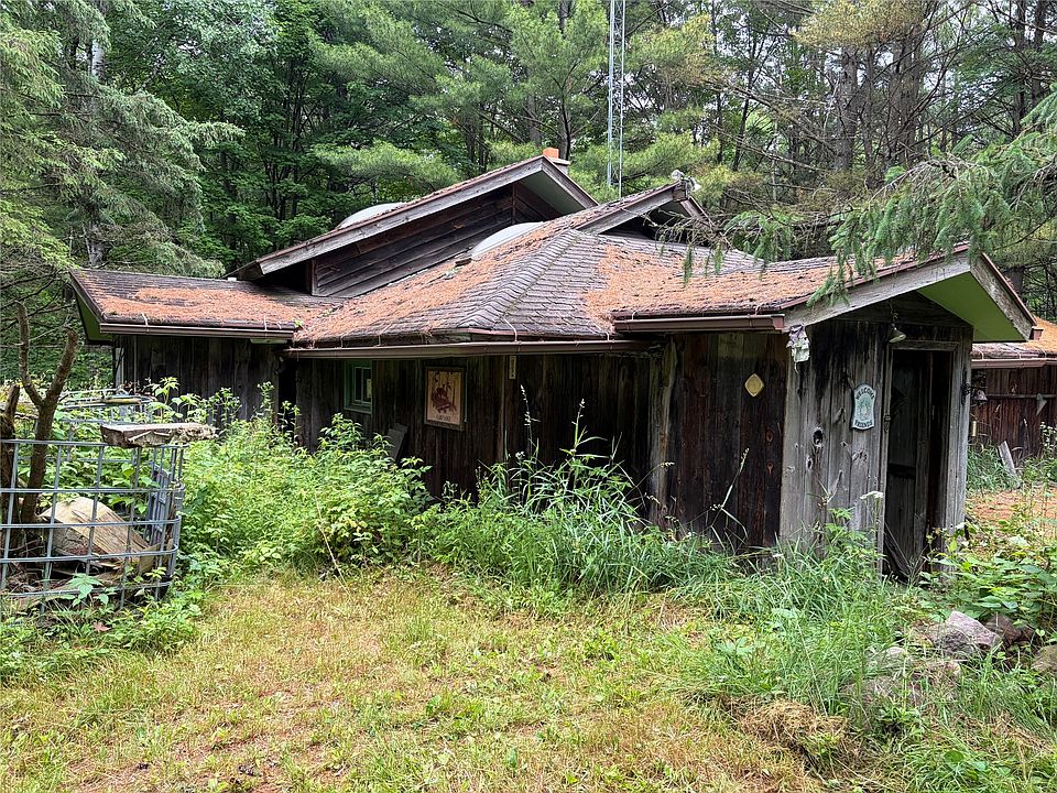 2nd image of W9978 153rd Road