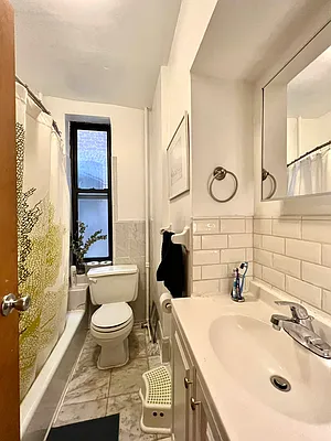Rented by Corcoran | media 22