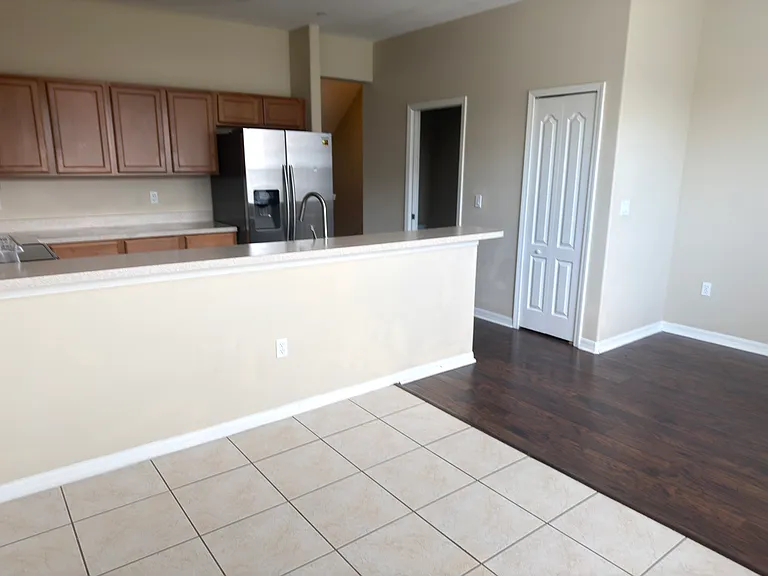 2536 Lexington Oak Dr — Photo 8