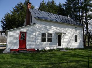 25 Hemlock Dr, Windsor, VT 05089