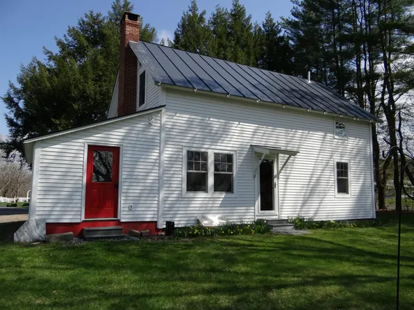25 Hemlock Drive, Windsor, VT 05089