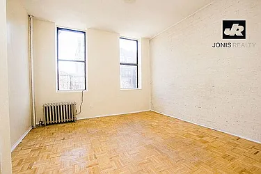 Rented by Jonis Realty