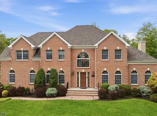 9 Cornerstone Way, Livingston Twp., NJ 07039