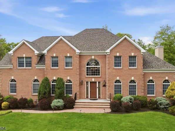 9 Cornerstone Way, Livingston Twp., NJ 07039