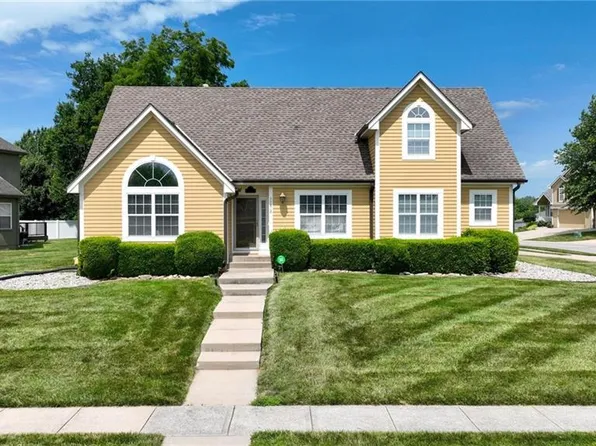 11812 E 86th Ter, Raytown, MO 64138