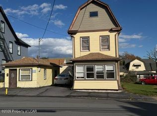 525 Washington St, Freeland, PA 18224