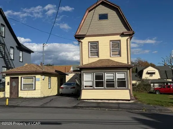 525 Washington St, Freeland, PA 18224