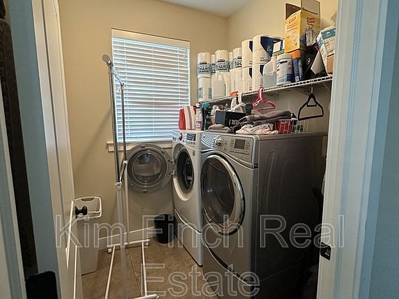 4th image of 201 E Red Pine Dr #6-1