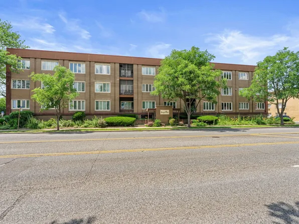 10048 S Pulaski Rd APT 3G, Oak Lawn, IL 60453
