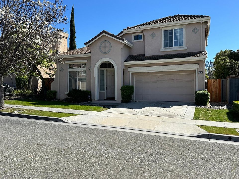 1st image of 732 Schoolhouse Rd