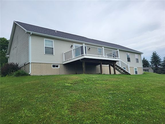 2nd image of 2299 Alexis Ave