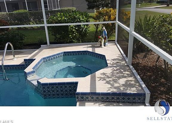 4th image of 4009 SW 26th Ave