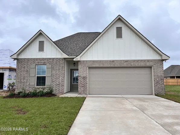 137 Bailey Ln, Youngsville, LA 70592