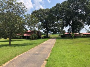 703 Restertown Rd, Poplarville, MS 39470